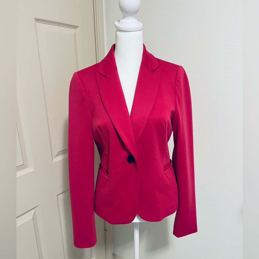 Elegant Women's hot pink Blazer single button